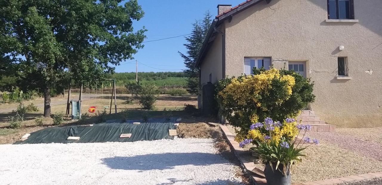 maison 10 personnes à la campagne dans une ferme fruitière uniquement à la semaine Montbarla Esterno foto